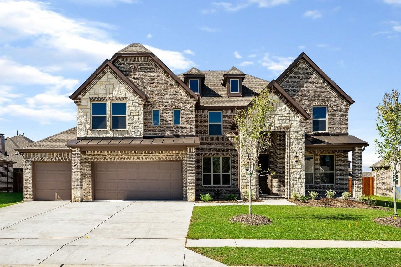 2455 Lusitano Ln
