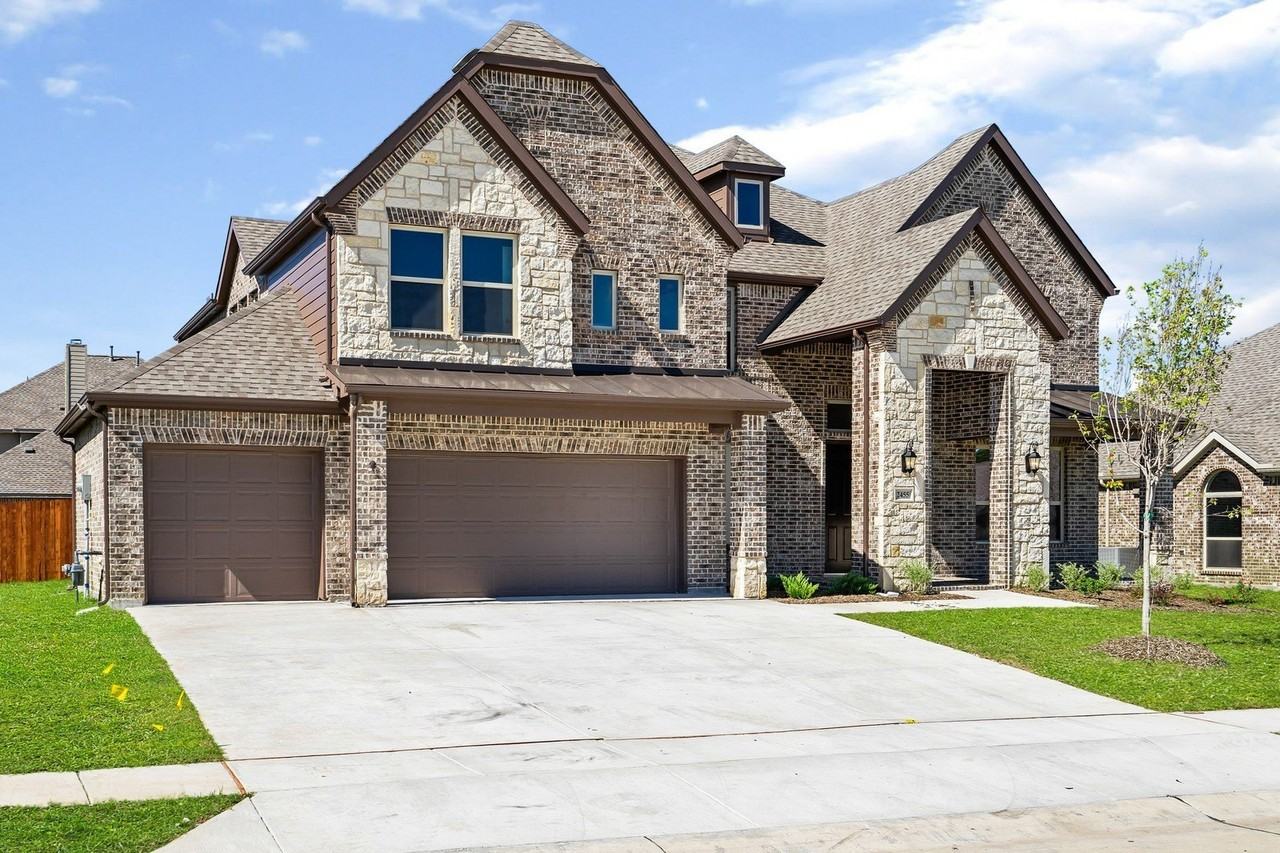 2455 Lusitano Ln - Photo 2 of 22