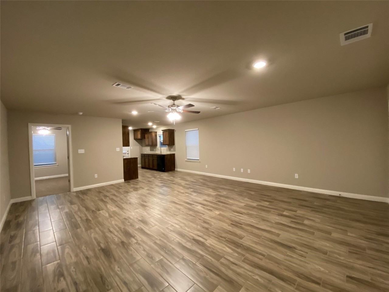 802 Rolling Terrace Cir - Photo 2 of 15