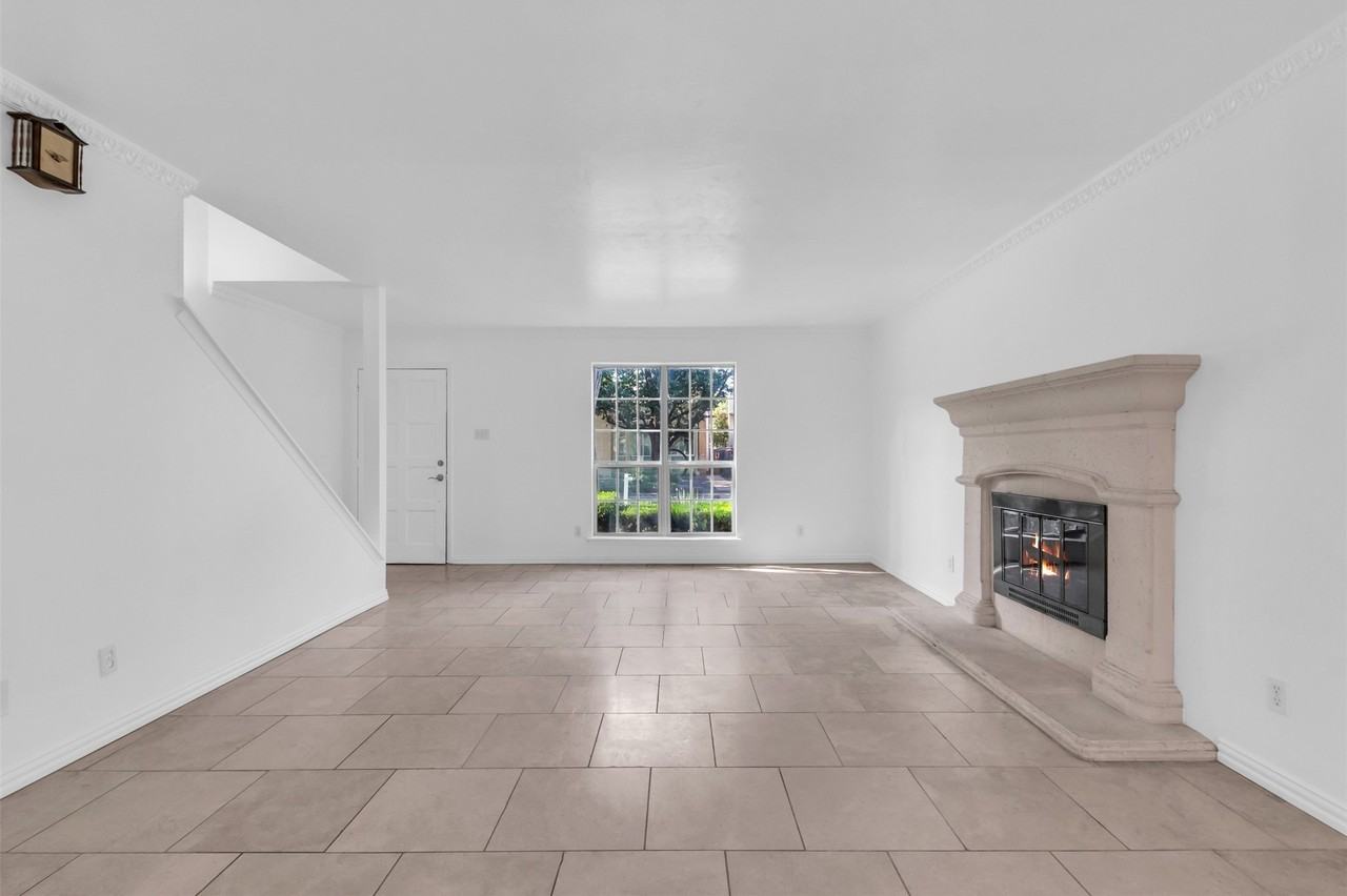 3432 Normandy Ave - Photo 4 of 23