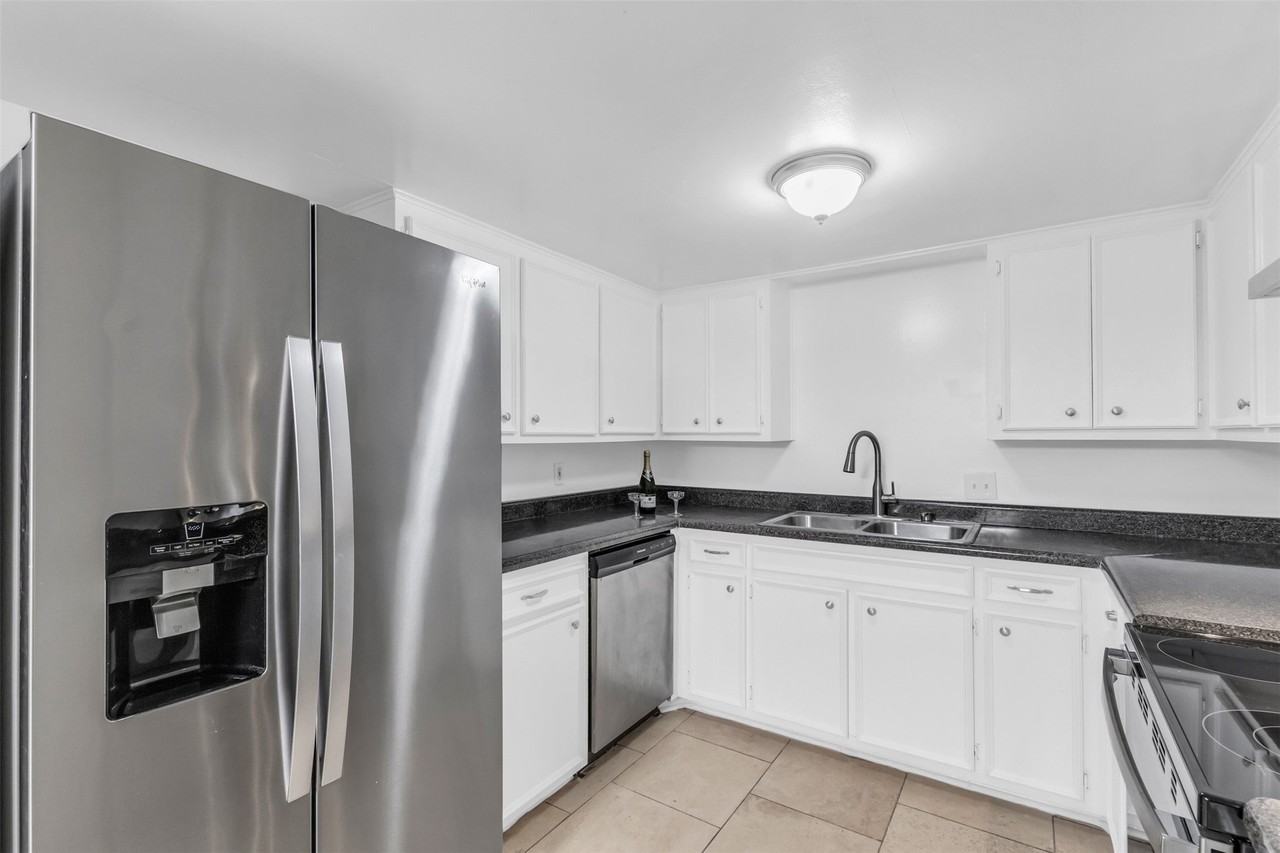 3432 Normandy Ave - Photo 7 of 23
