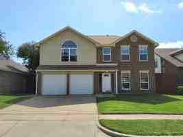 featured image of 4672 Heatherbrook Ln