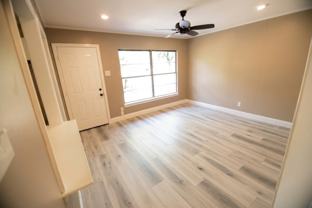 3539 S Ewing Ave - Photo 1 of 1