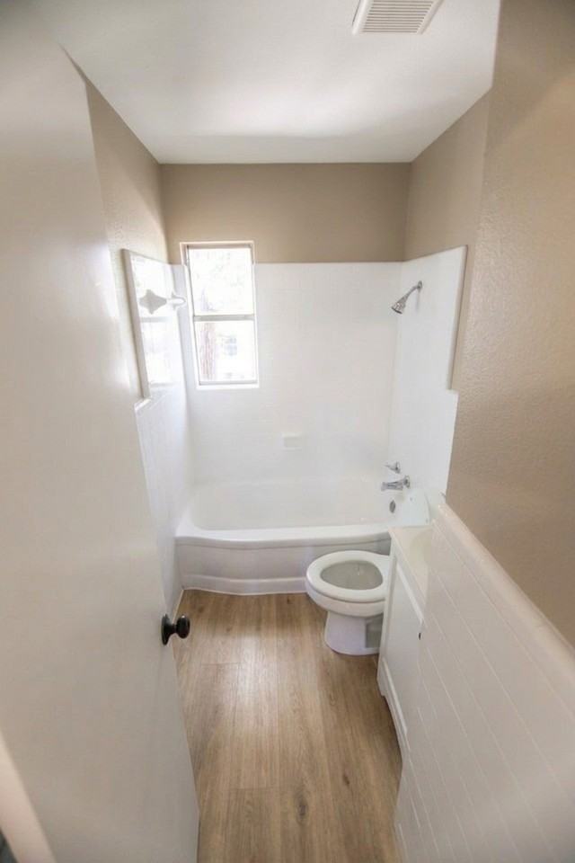 3539 S Ewing Ave - Photo 6 of 7