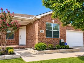 705 Lone Pine Dr - Photo 1 of 1