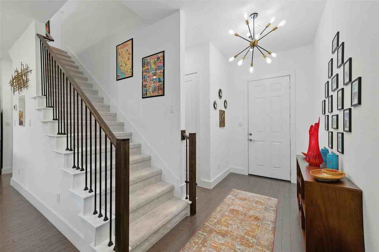 1078 Maverick Dr - Photo 5 of 34