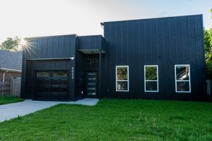 featured image of 4523 Solar Ln