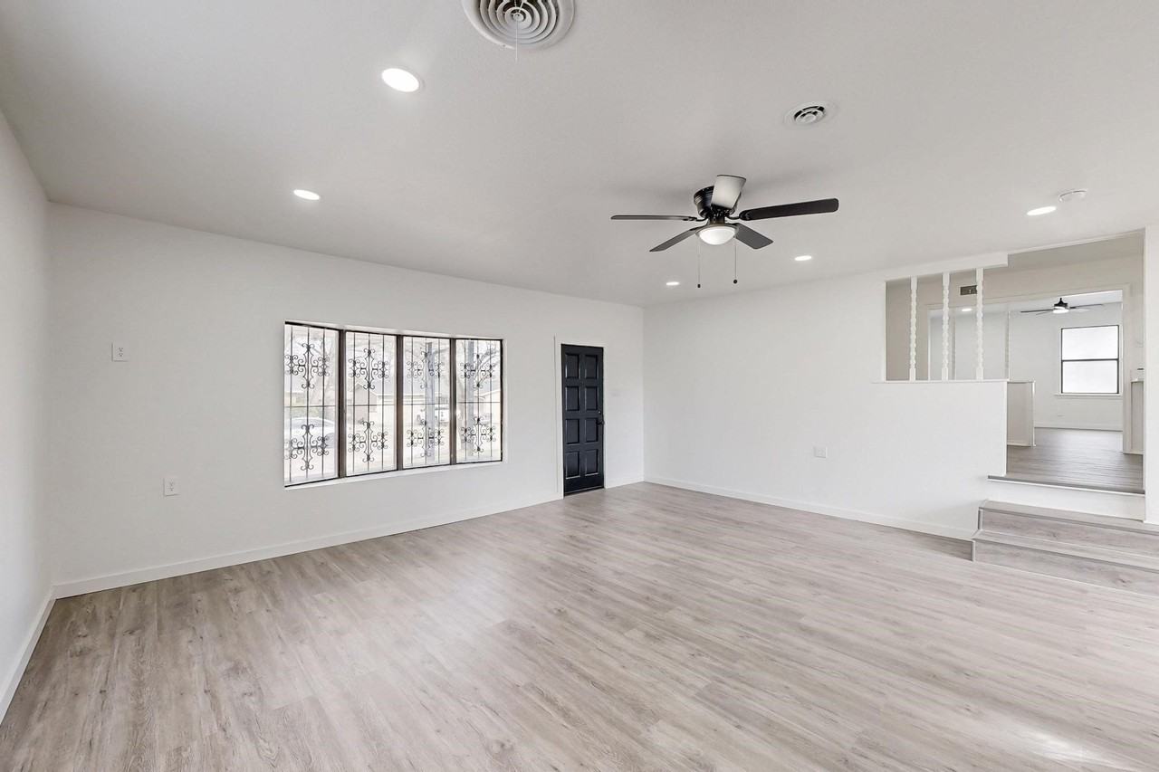 4109 Fortune Ln - Photo 4 of 33