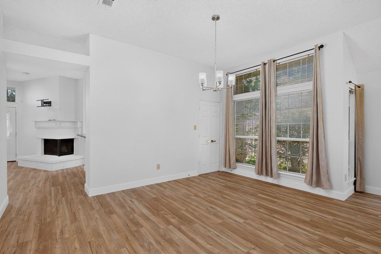 743 Pulitzer Ln - Photo 6 of 37