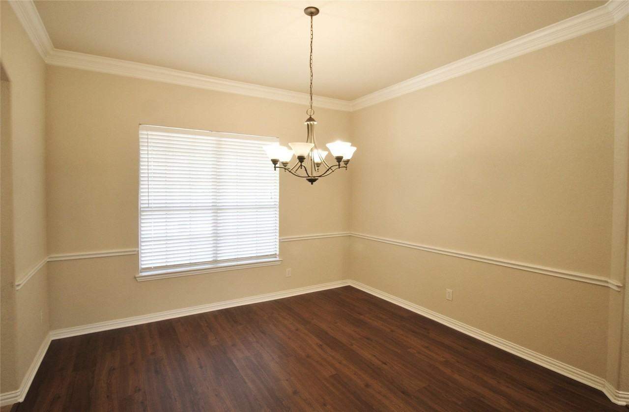 2610 Tall Meadows Dr - Photo 3 of 29