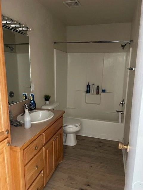 1118 Seamans Way - Photo 5 of 11