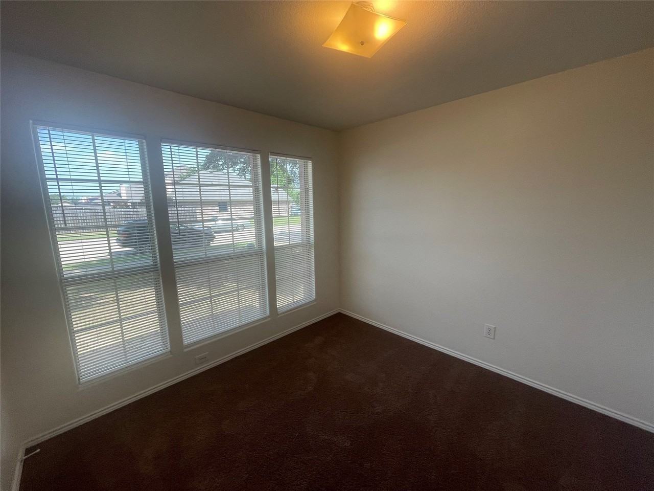 1306 Trent St - Photo 7 of 13