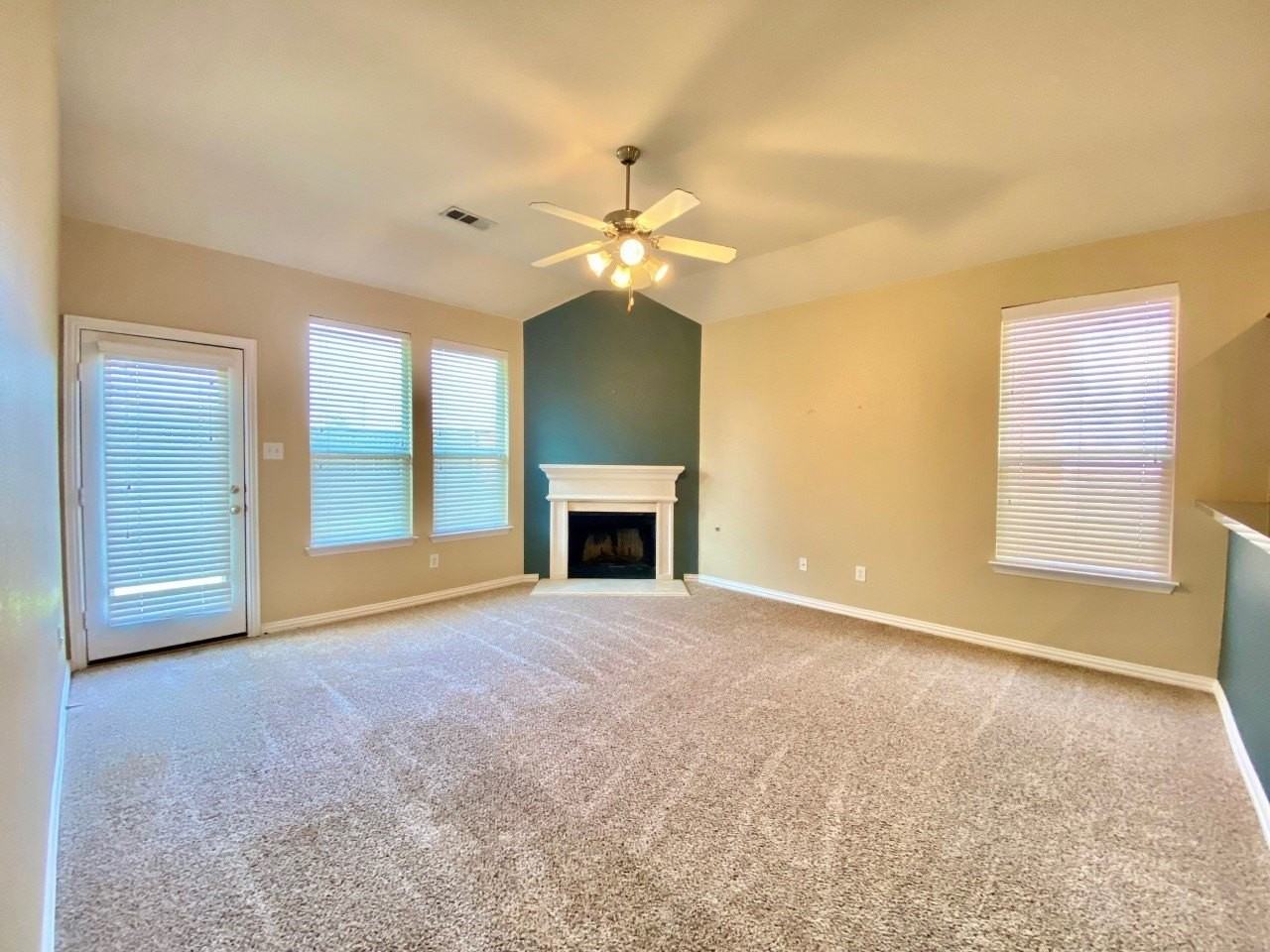 10008 Coolidge Dr - Photo 2 of 23