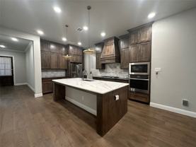 607 Bremond Dr - Photo 1 of 1