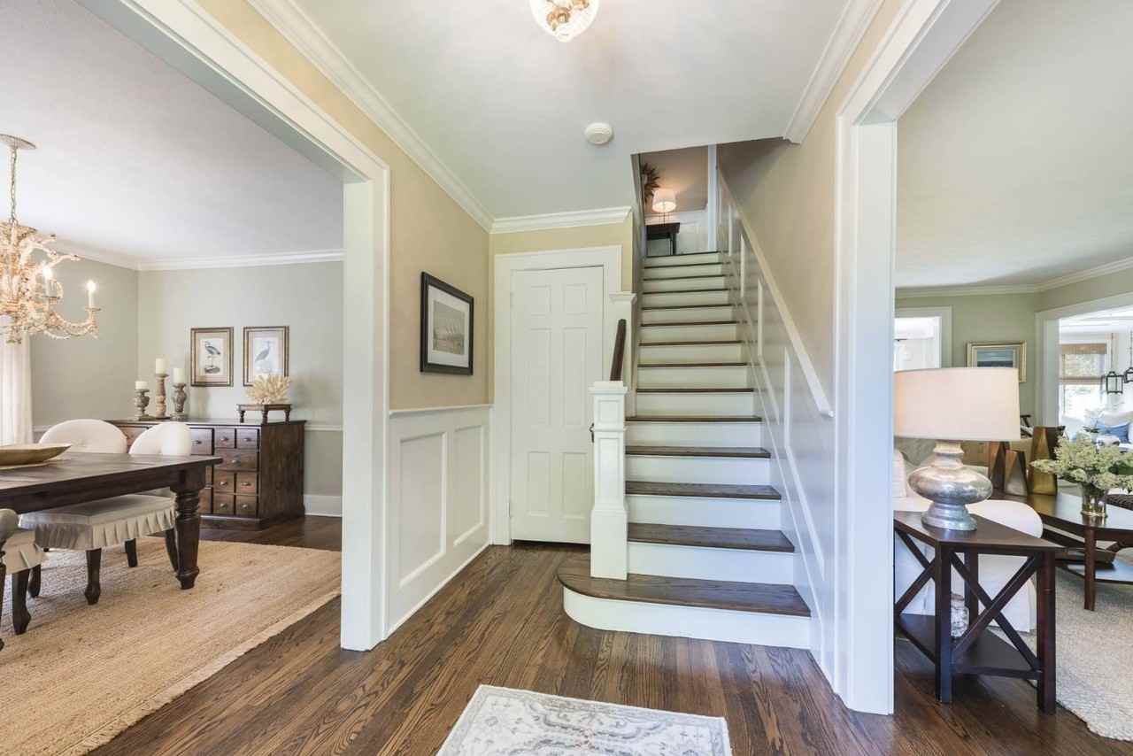 66 Huntting St - Photo 3 of 19