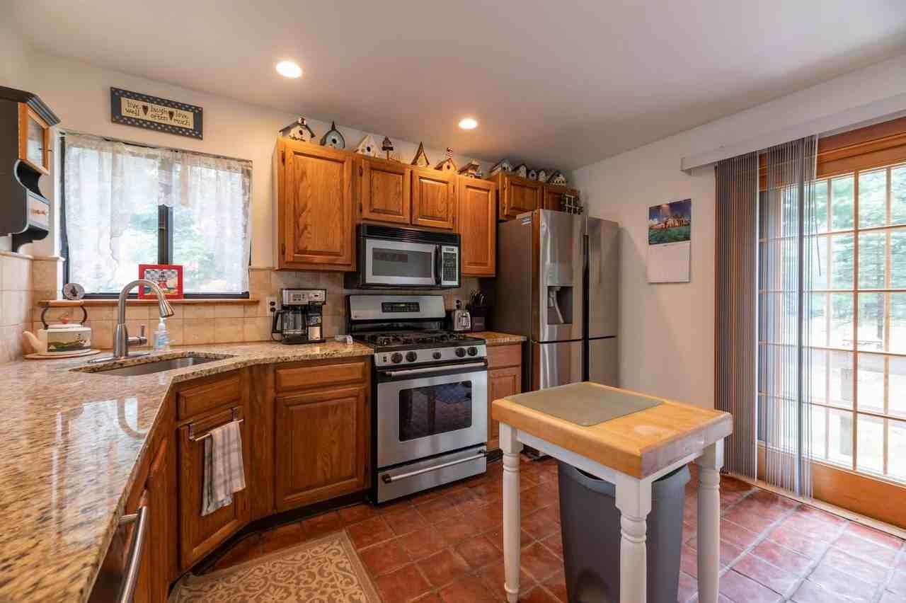 221 Norfolk Dr - Photo 6 of 16
