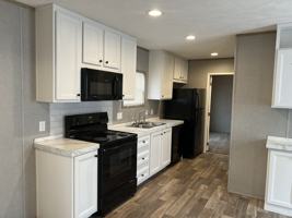 featured image of 2101 Sw 38th St #84