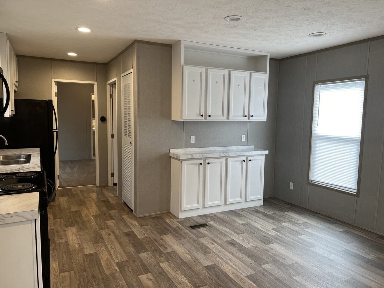 2101 Sw 38th St #84 - Photo 2 of 10