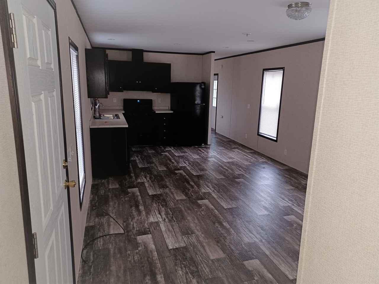 2701 Huizenga St #086 - Photo 3 of 7