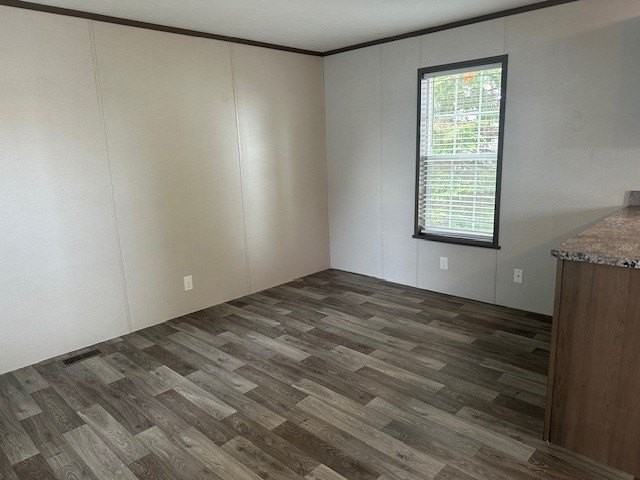 3521 Kings Point Ter #306 - Photo 3 of 11
