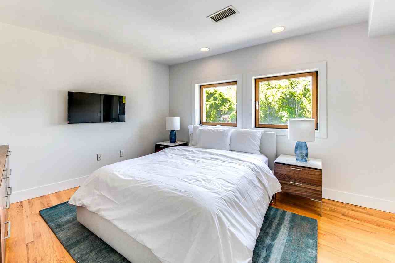 75 Washington St #A - Photo 2 of 14