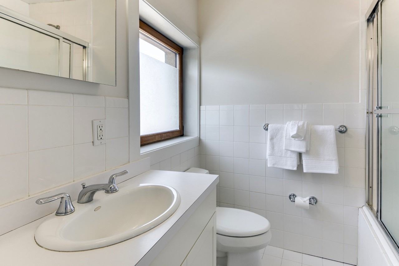 75 Washington St #A - Photo 3 of 14