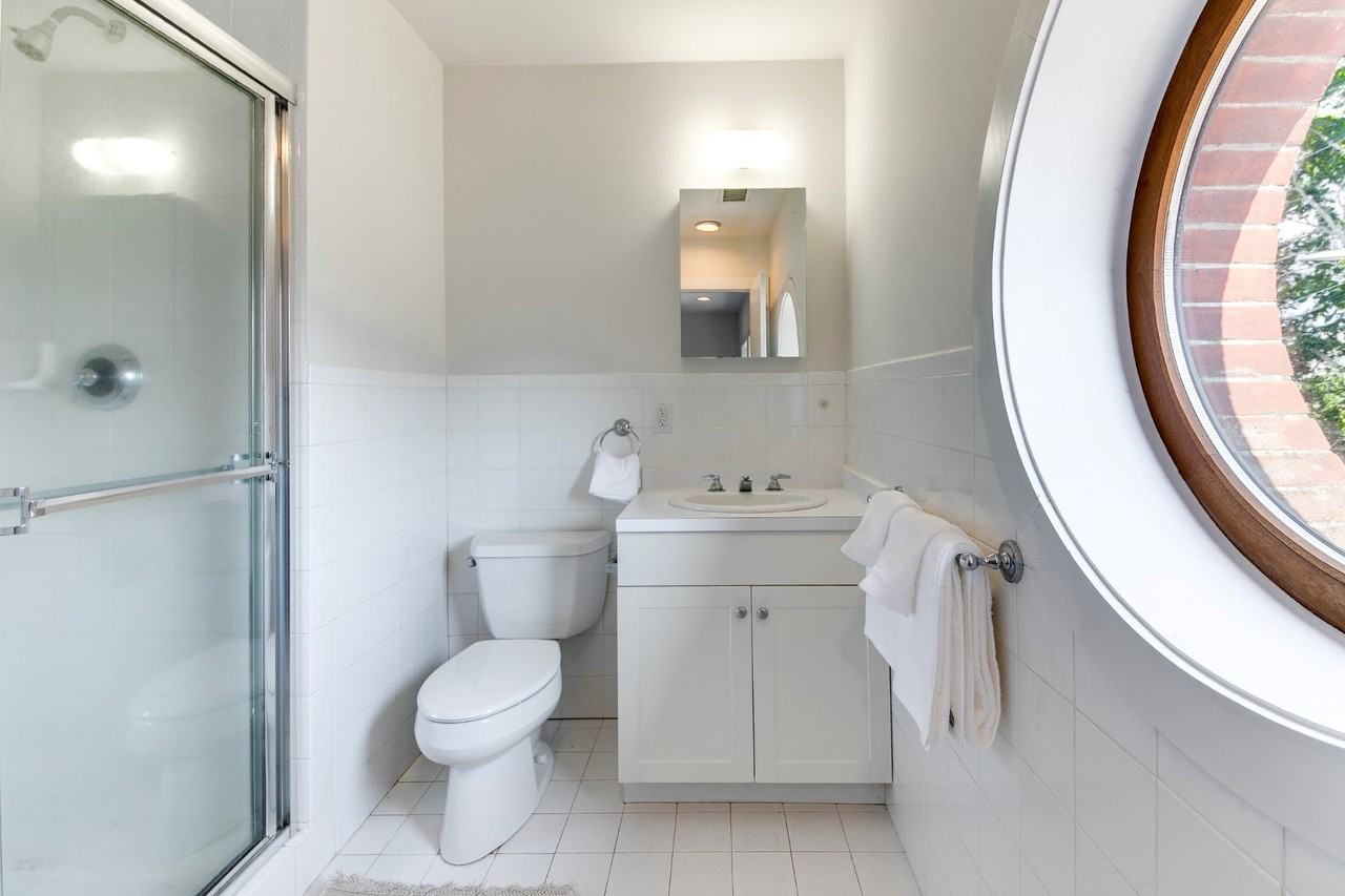 75 Washington St #A - Photo 5 of 14