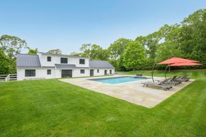 featured image of 14 Atterbury Rd