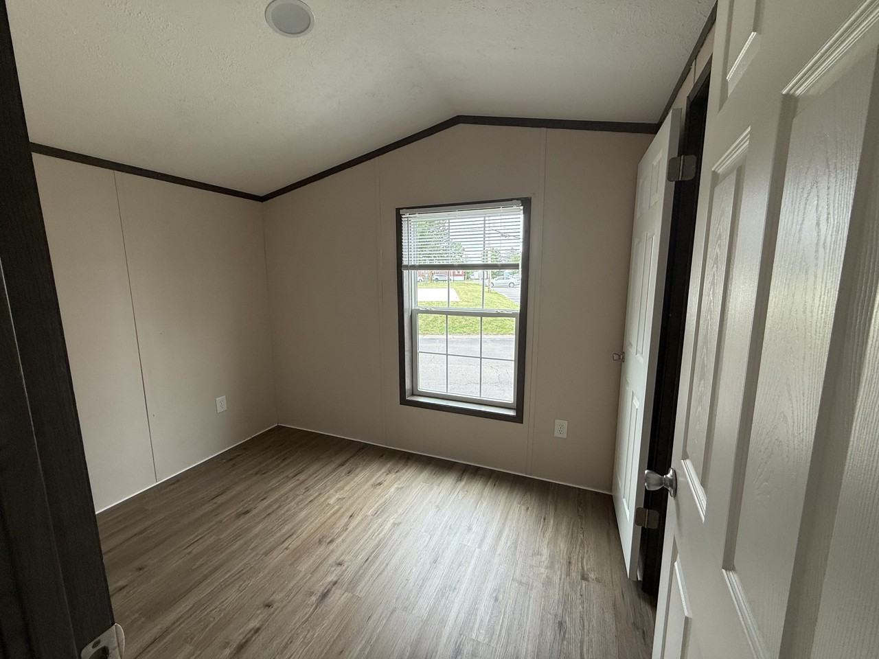 3528 Queens Point Ter #608 - Photo 5 of 8