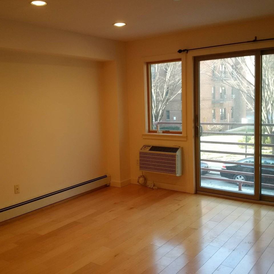 20 Oliver St - Photo 2 of 9