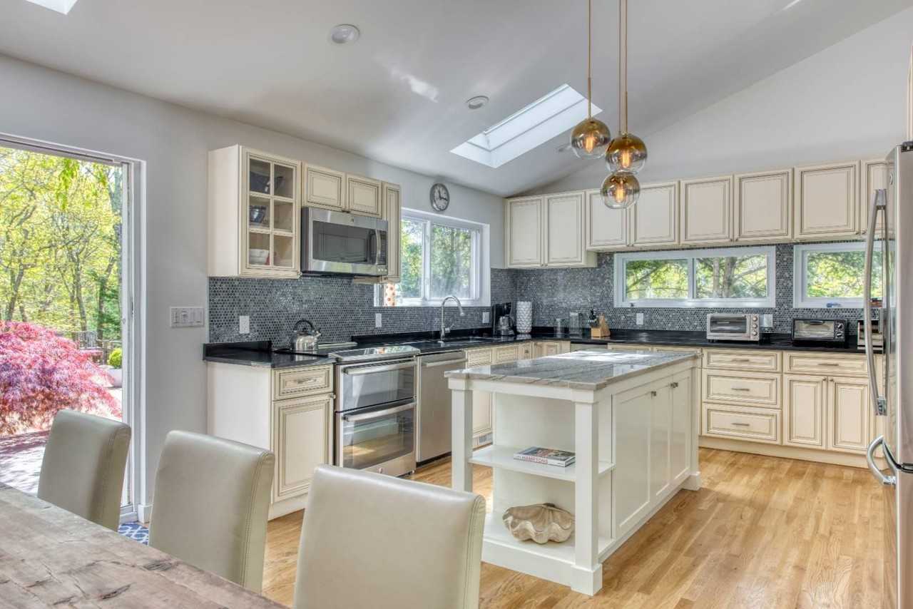30 Wheelock Walk - Photo 4 of 15