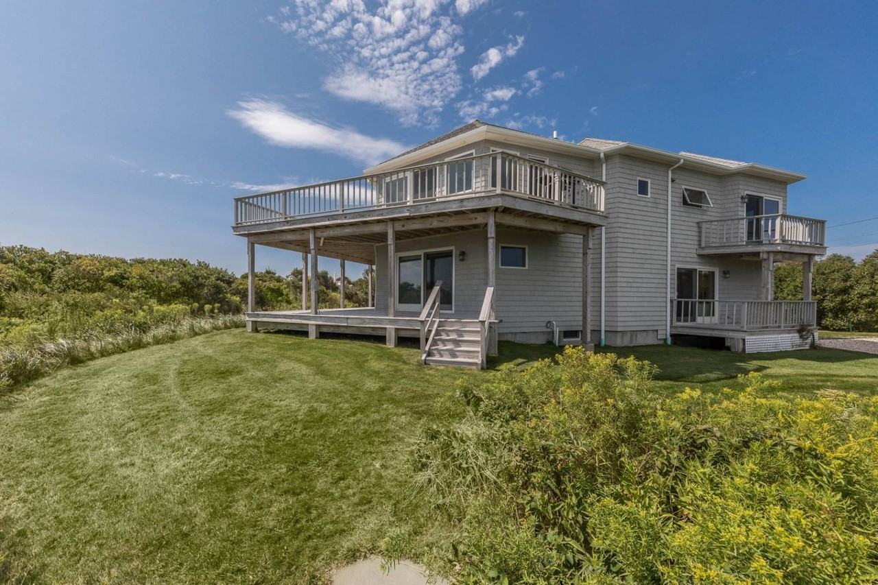 108 Surfside Ave - Photo 5 of 14