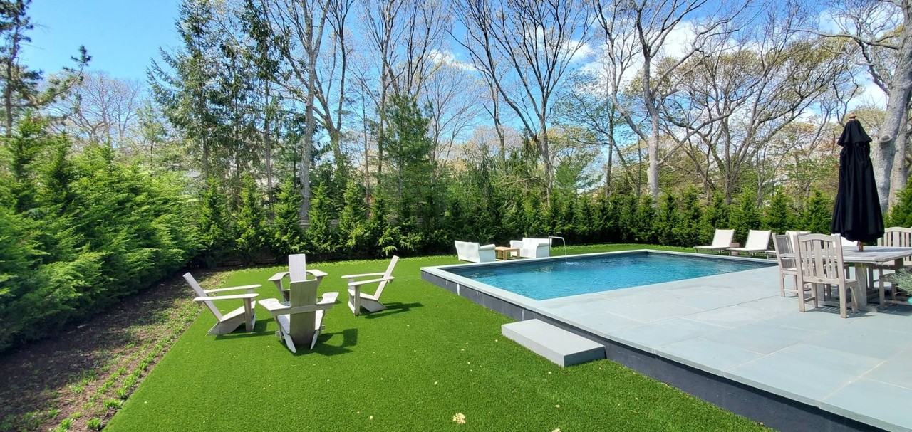 25 Harrys Ln - Photo 4 of 15