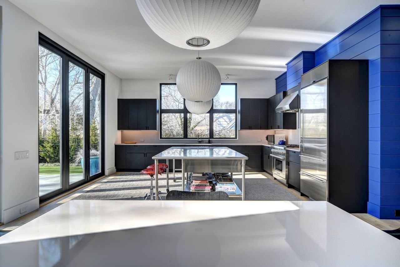 25 Harrys Ln - Photo 7 of 15