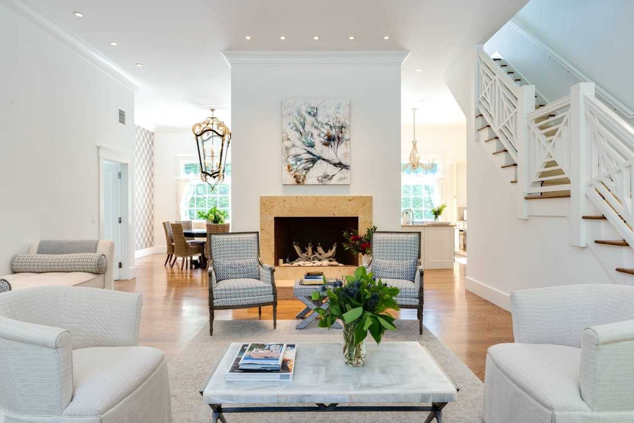 94 Narod Blvd - Photo 6 of 32
