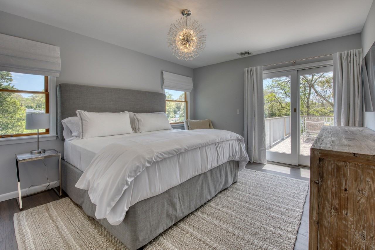 16 Cove Rd - Photo 7 of 15