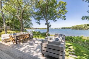 featured image of 33 Bluff Point Rd