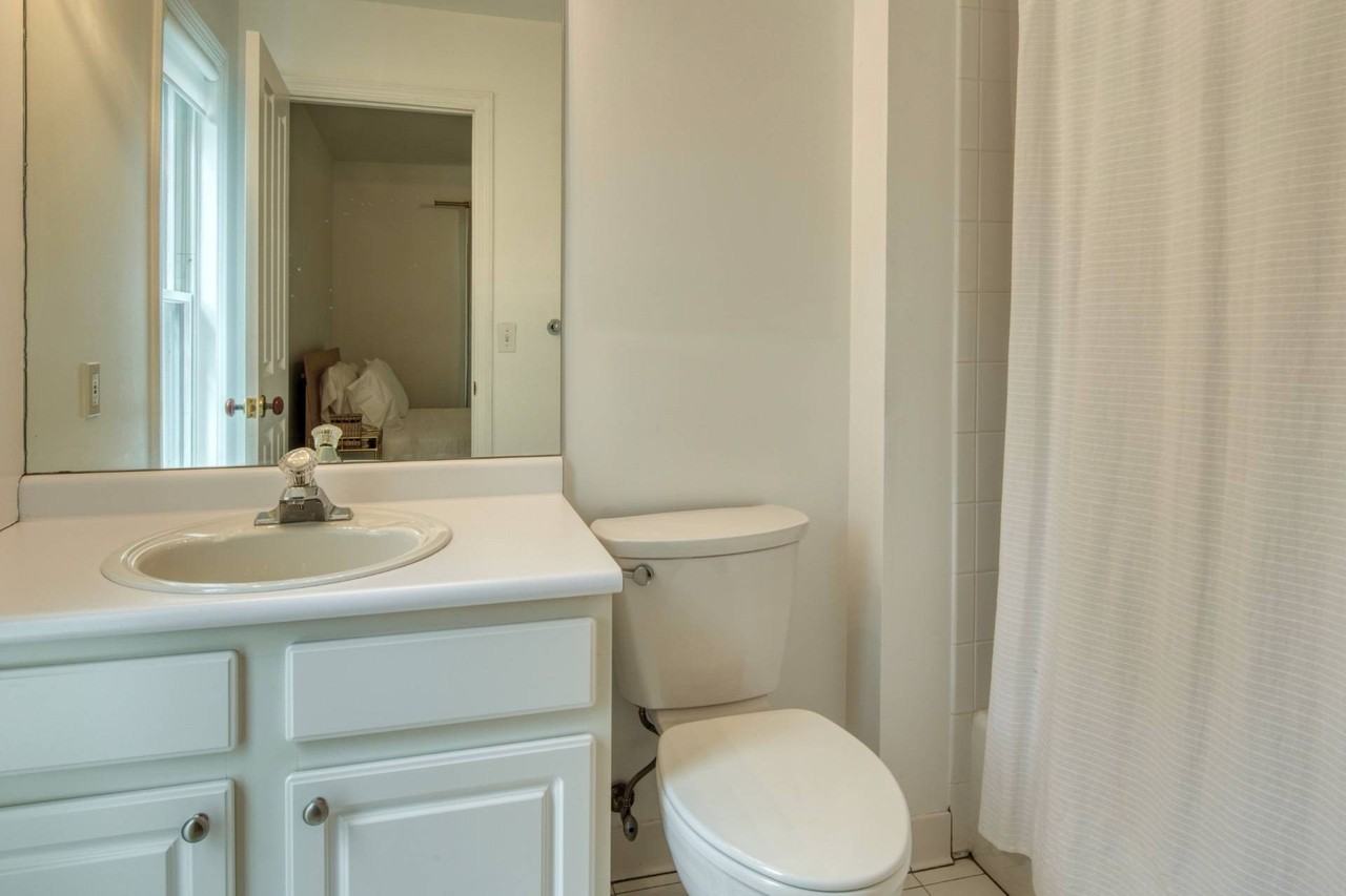 14 Mulford Ave - Photo 6 of 11