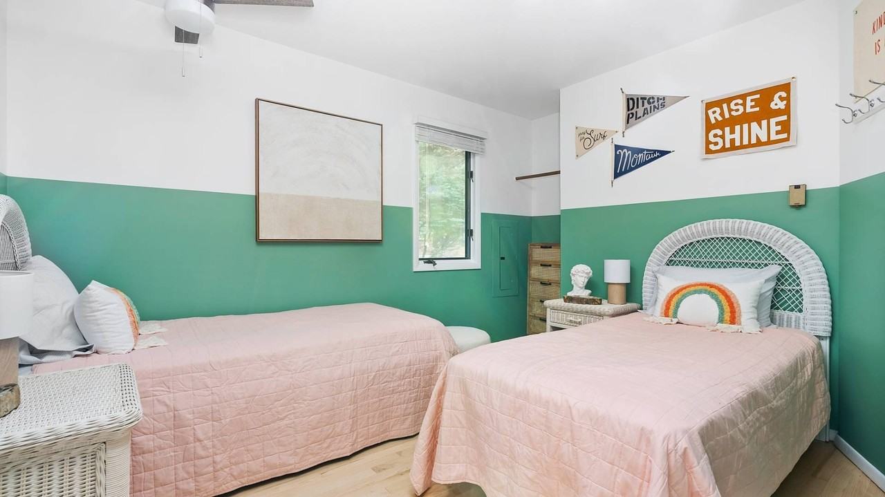 36 Hoppin Ave - Photo 7 of 10