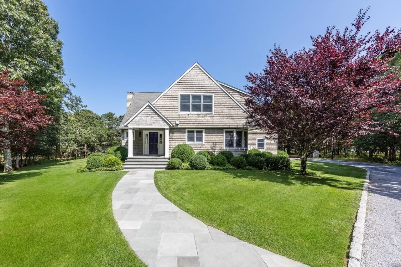 10 Knoll Ln - Photo 2 of 25