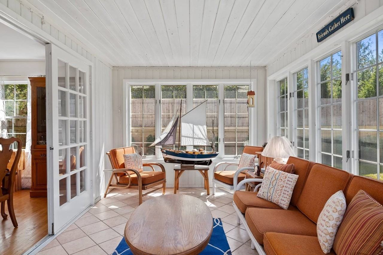 29 Harrys Ln - Photo 6 of 14