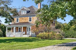 featured image of 148 Hedges Ln