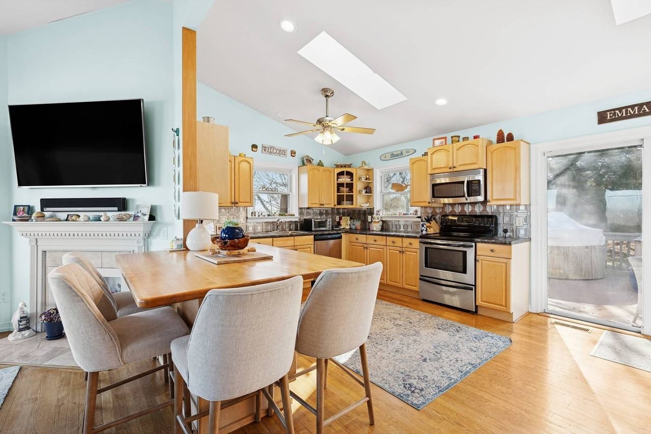 5 S Dorset Dr - Photo 4 of 21
