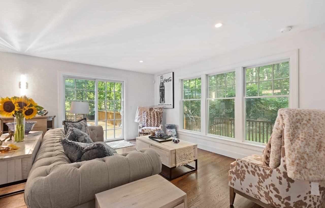 25 Old Sag Harbor Rd - Photo 7 of 19