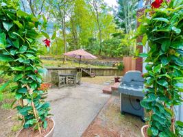 featured image of 5 Bay View Dr W