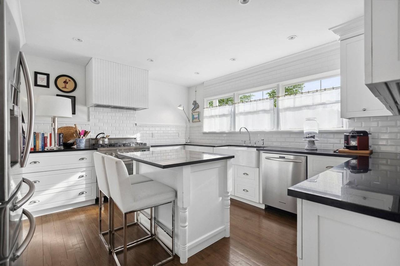 9 Boxwood St - Photo 7 of 18