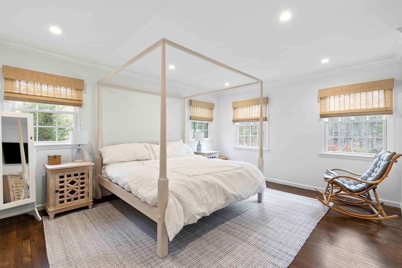 37 Foster Rd - Photo 5 of 11