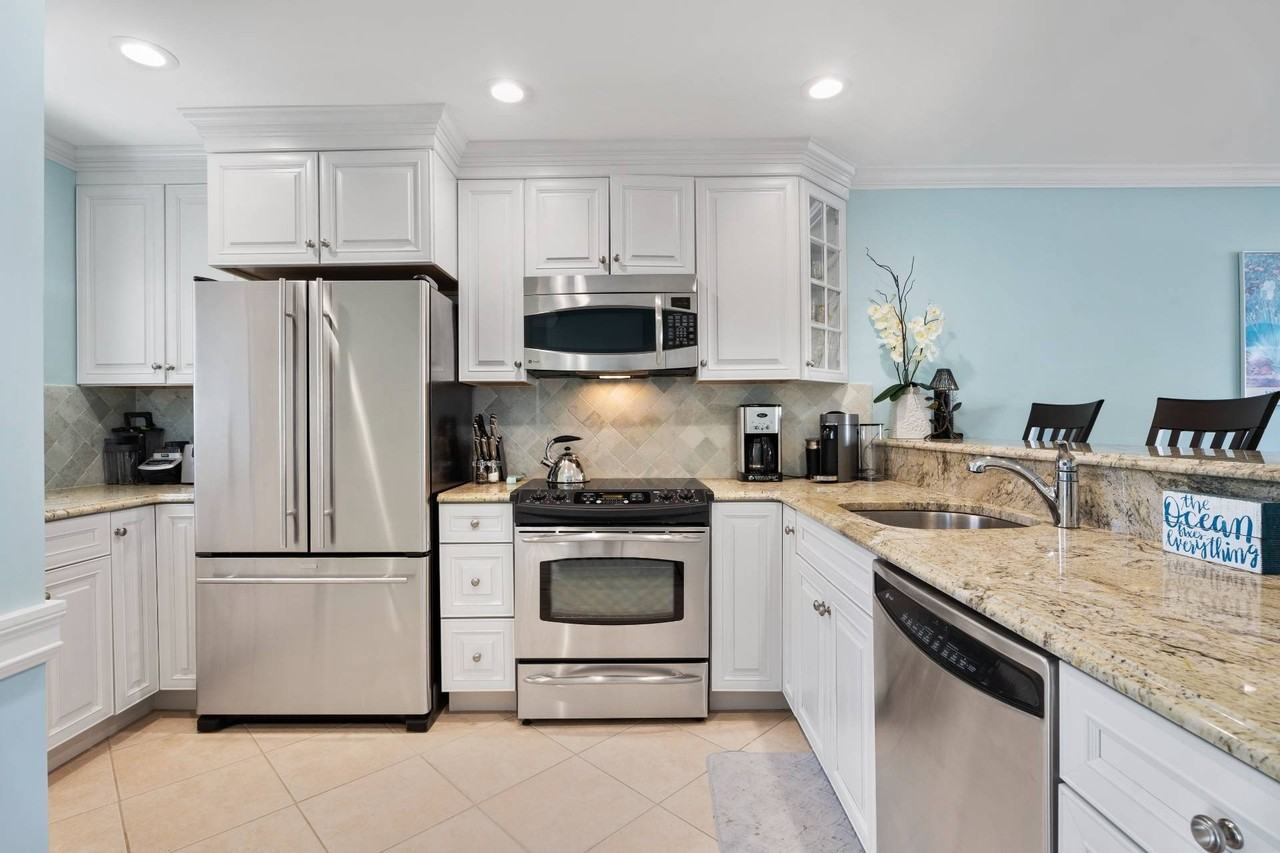 3012 Mitchell Rd - Photo 6 of 25