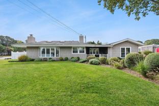 1 Shadbush Rd - Photo 1 of 1