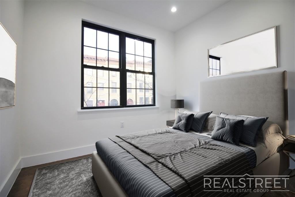 122 Thomas S Boyland St #3F - Photo 6 of 12